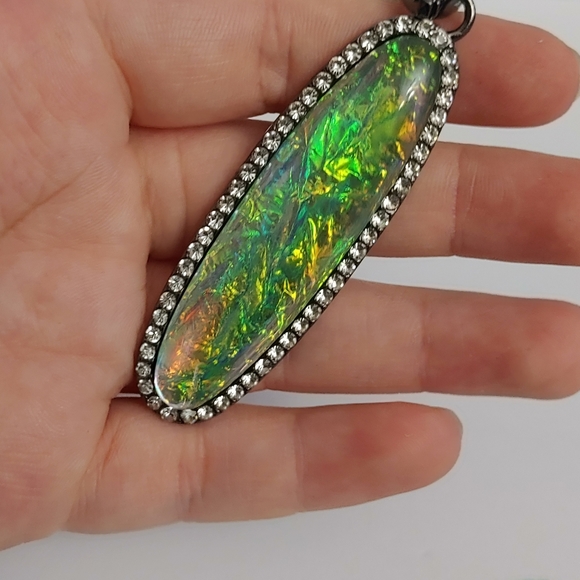 Long Iridescent Rhinestone Pendant - Picture 6 of 6